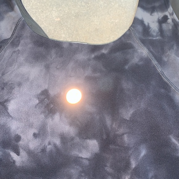 *NWT* Align Tank tie-dye - Picture 6 of 8